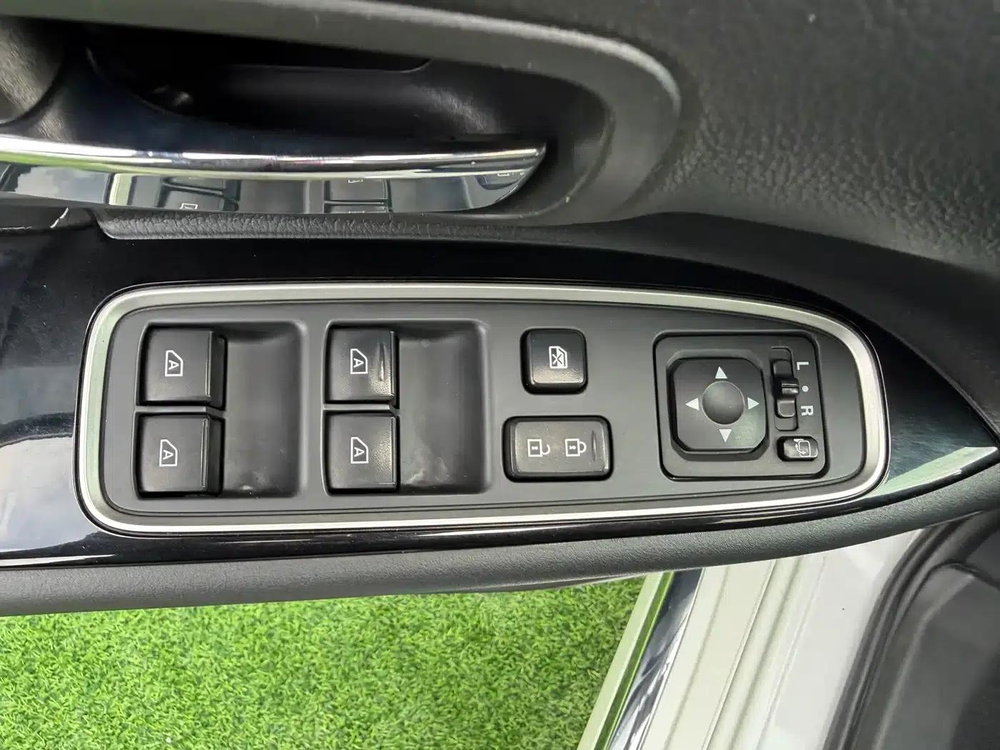Outlander 2021 2.0L 2WD Enjoy Edition 5-seater — миниатюра 15