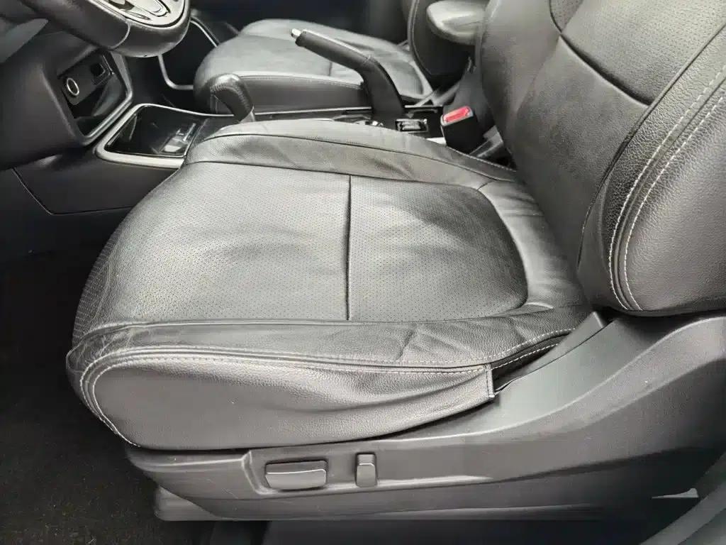 Outlander 2018 2.0L 2WD Glory Edition 5-seater — миниатюра 20