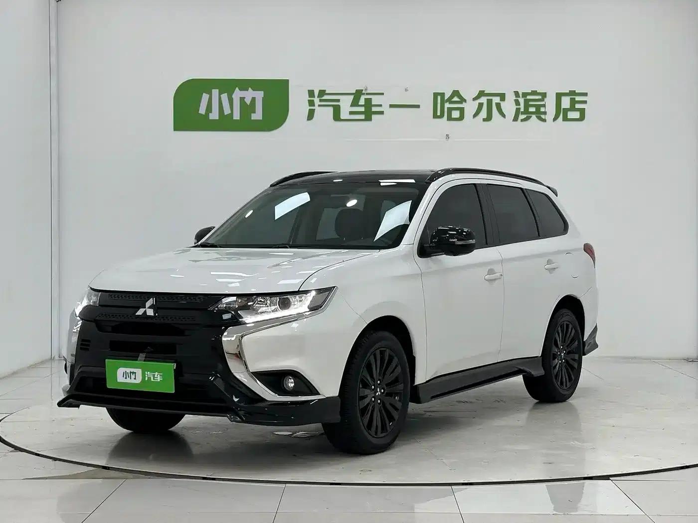Outlander 2021 2.0L 2WD Dynamic Edition 5-seater — миниатюра 1