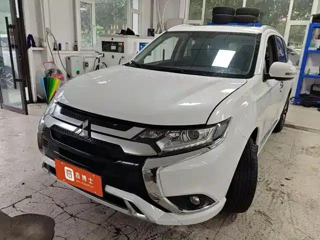 Outlander 2021 Facelift 2.0L 2WD Enjoy Edition 7-Seater