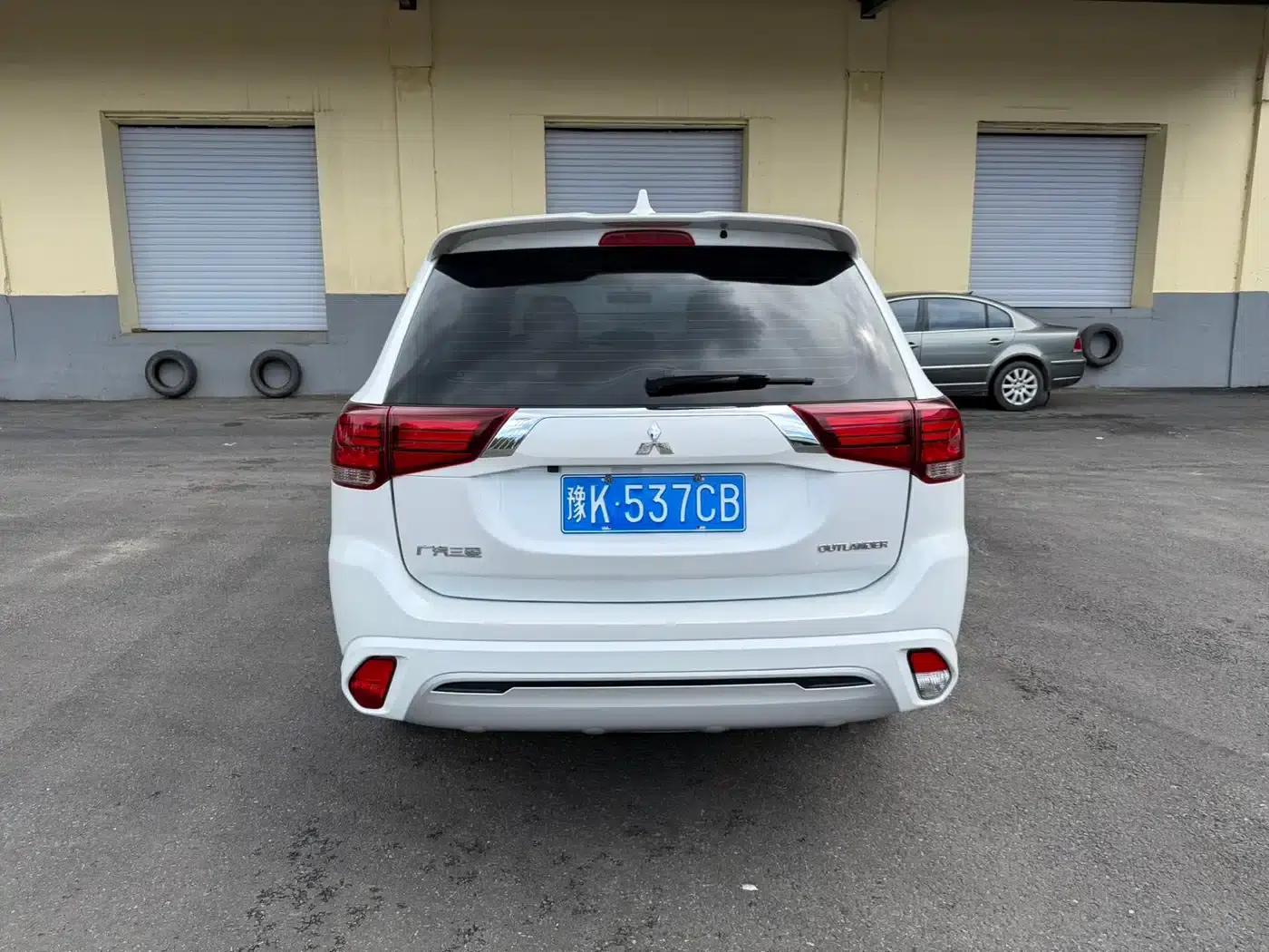 Outlander 2021 Facelift 2.0L 2WD Comfortline 5-Seater — миниатюра 5