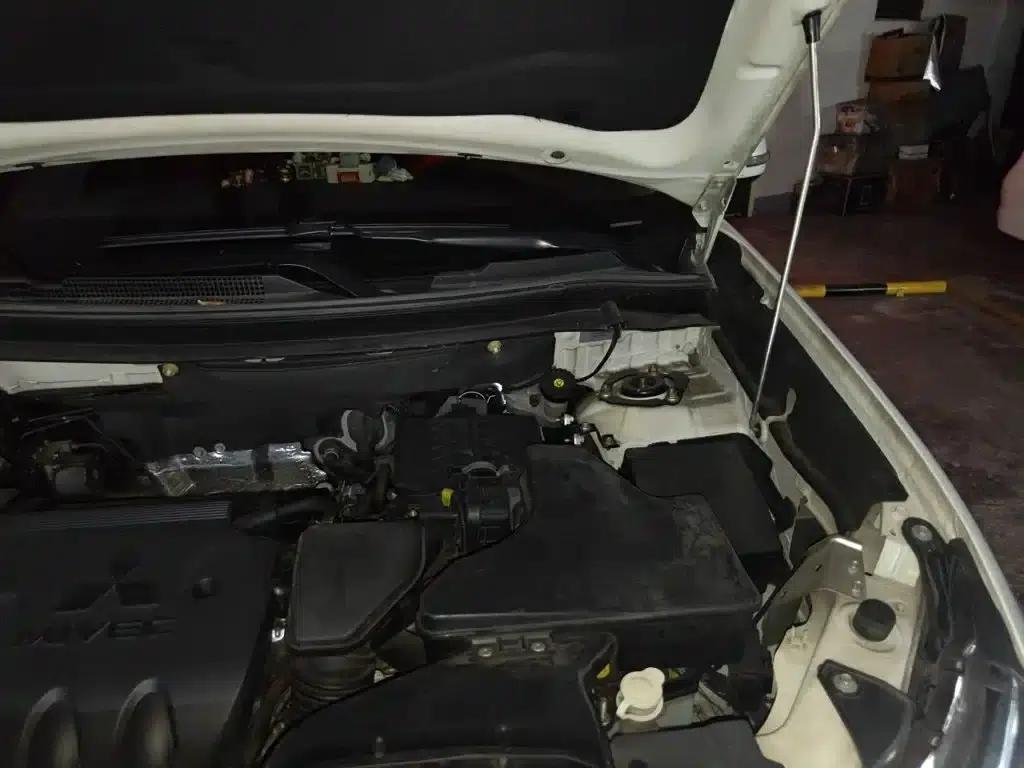 Outlander 2019 2.4L 4WD Enjoy Edition 7-seater National VI Emission Standard — миниатюра 24