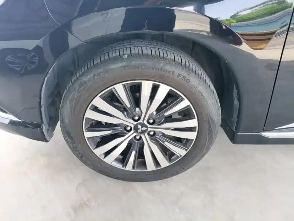 Outlander 2020 2.0L 2WD Enjoy Edition 5-seater — миниатюра 23