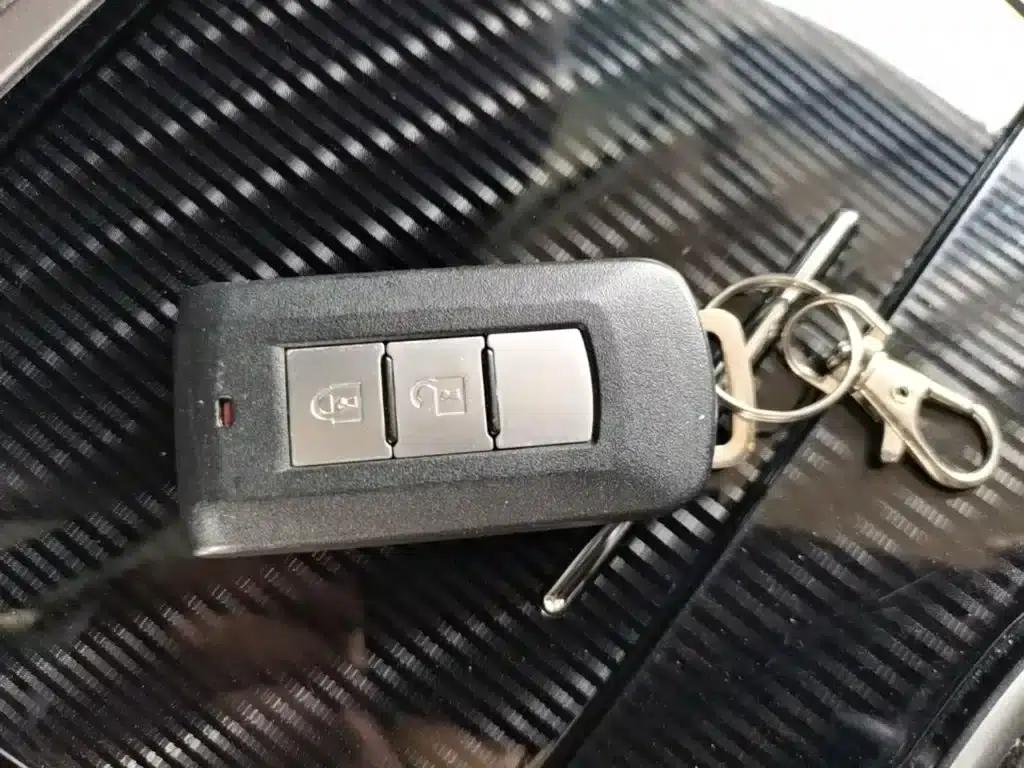 Outlander 2020 2.0L 2WD Enjoy Edition 5-seater — миниатюра 9