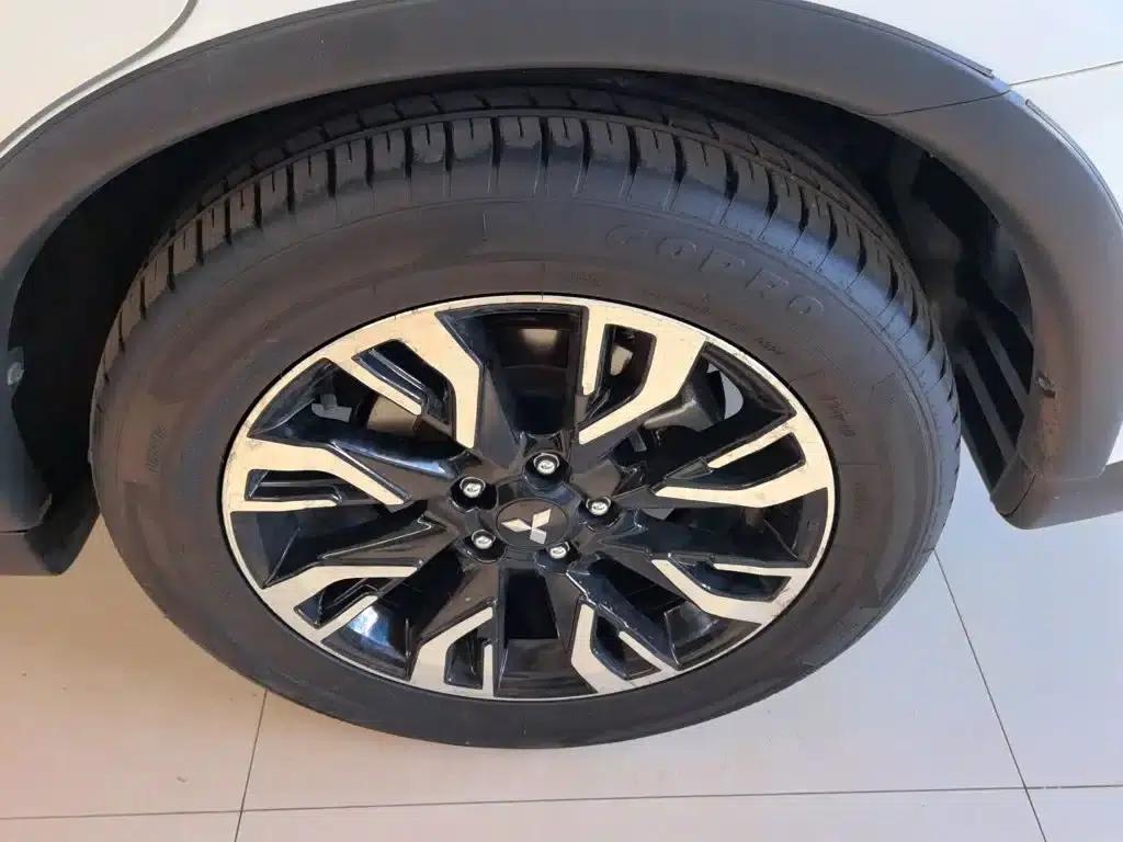 Outlander 2019 2.0L 2WD Enjoy Edition 7-seater National VI Emission Standard — миниатюра 19