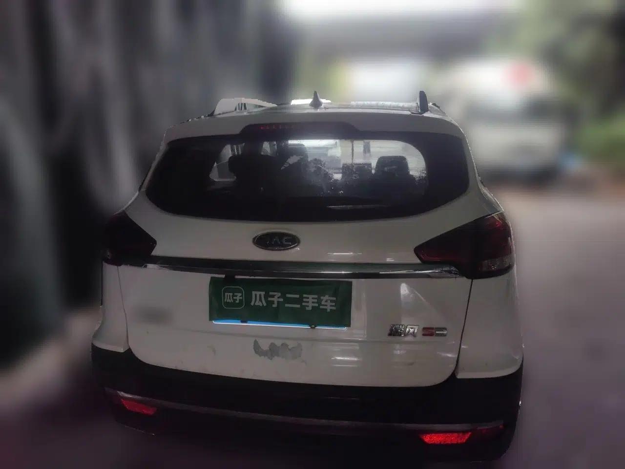 JAC Group Refine S3 2017 1.5L Manual Luxury Model — миниатюра 5