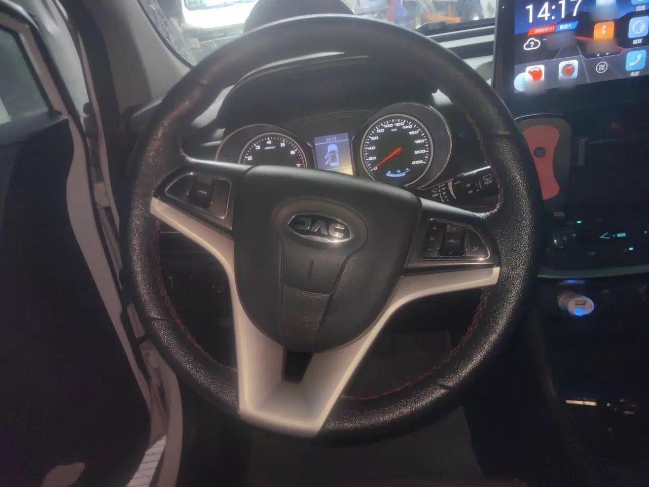 JAC Group Refine S3 2017 1.5L Manual Luxury Model — миниатюра 10