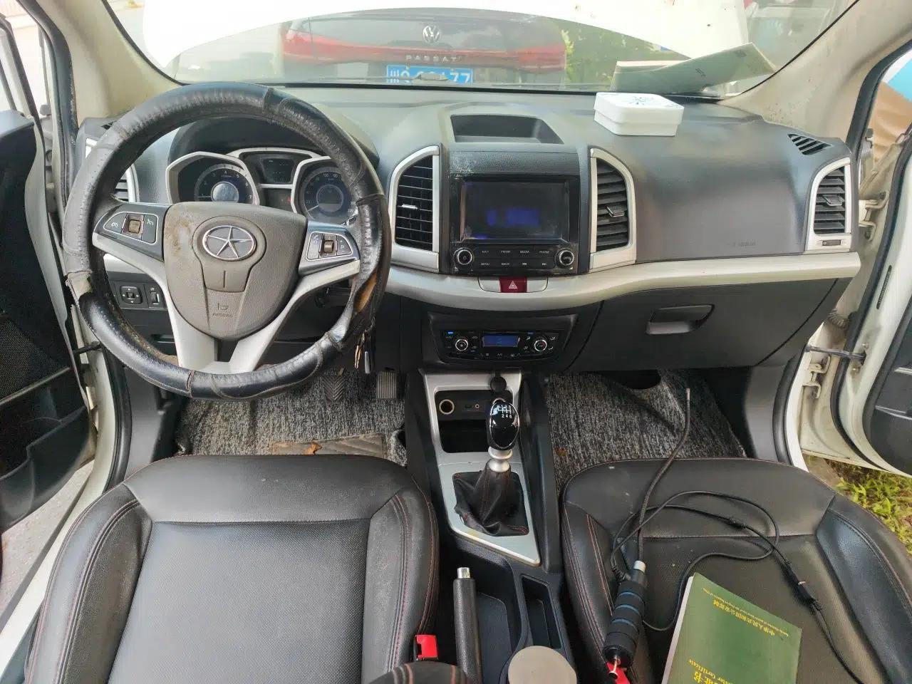JAC Group Refine S3 2016 1.5L Manual Luxury Smart Version — миниатюра 9