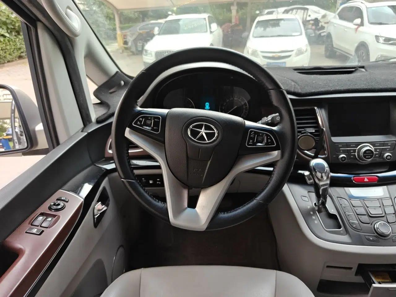 JAC Group Refine M5 2016 2.0T Gasoline Automatic Business Edition — миниатюра 10