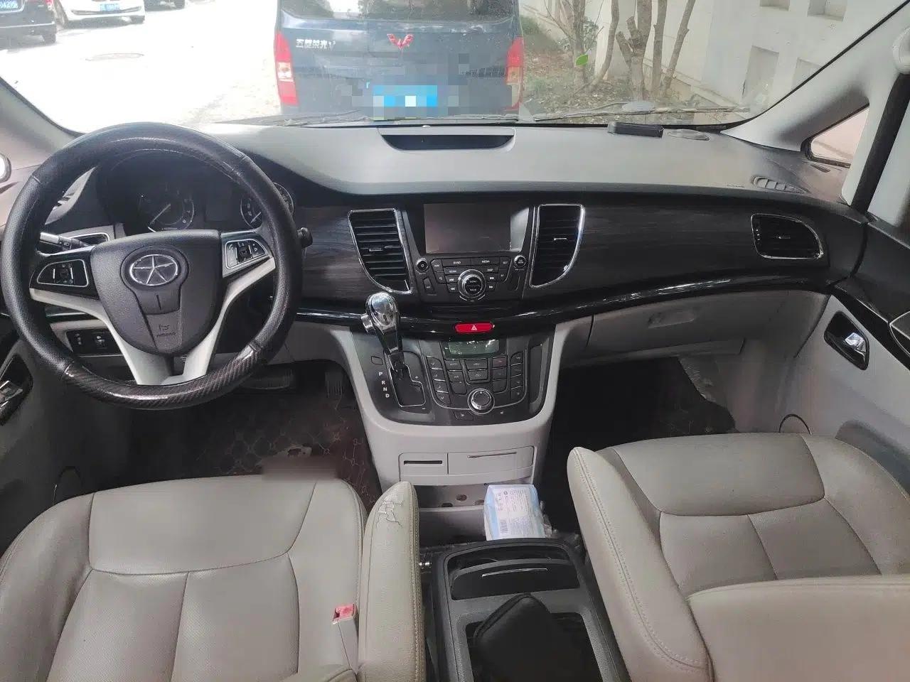 JAC Group Refine M5 2013 2.0T Gasoline Automatic Business Edition — миниатюра 9
