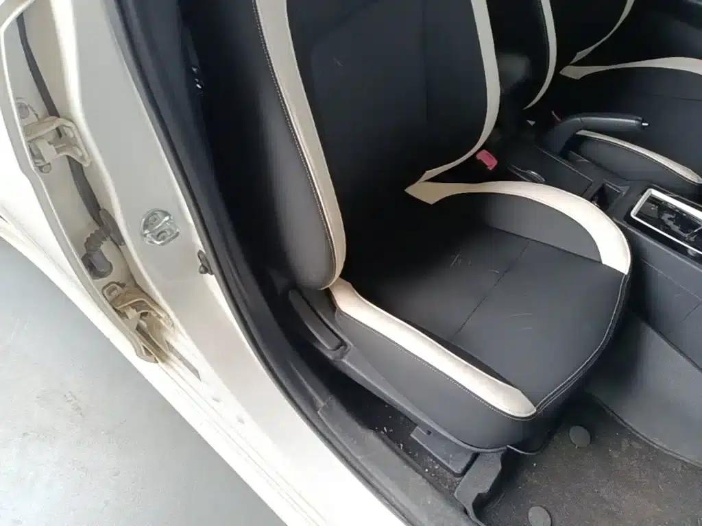 Lancer EX 2016 1.8L CVT Black and White Reissue Edition — миниатюра 25