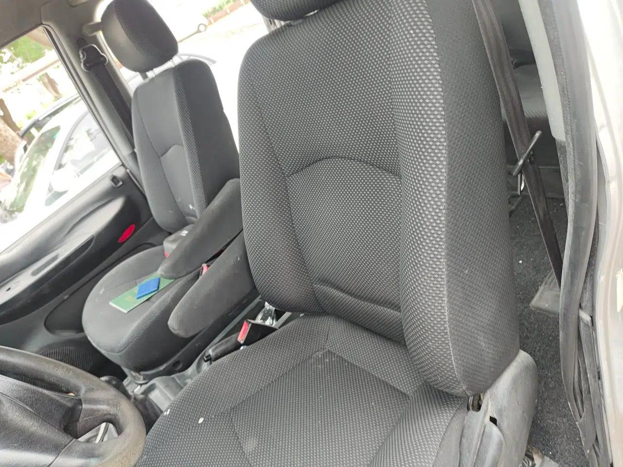 JAC Group Refine 2015 2.0L Shuttle Gasoline Long-Wheelbase Comfort Version HFC4GA3-3D — миниатюра 15