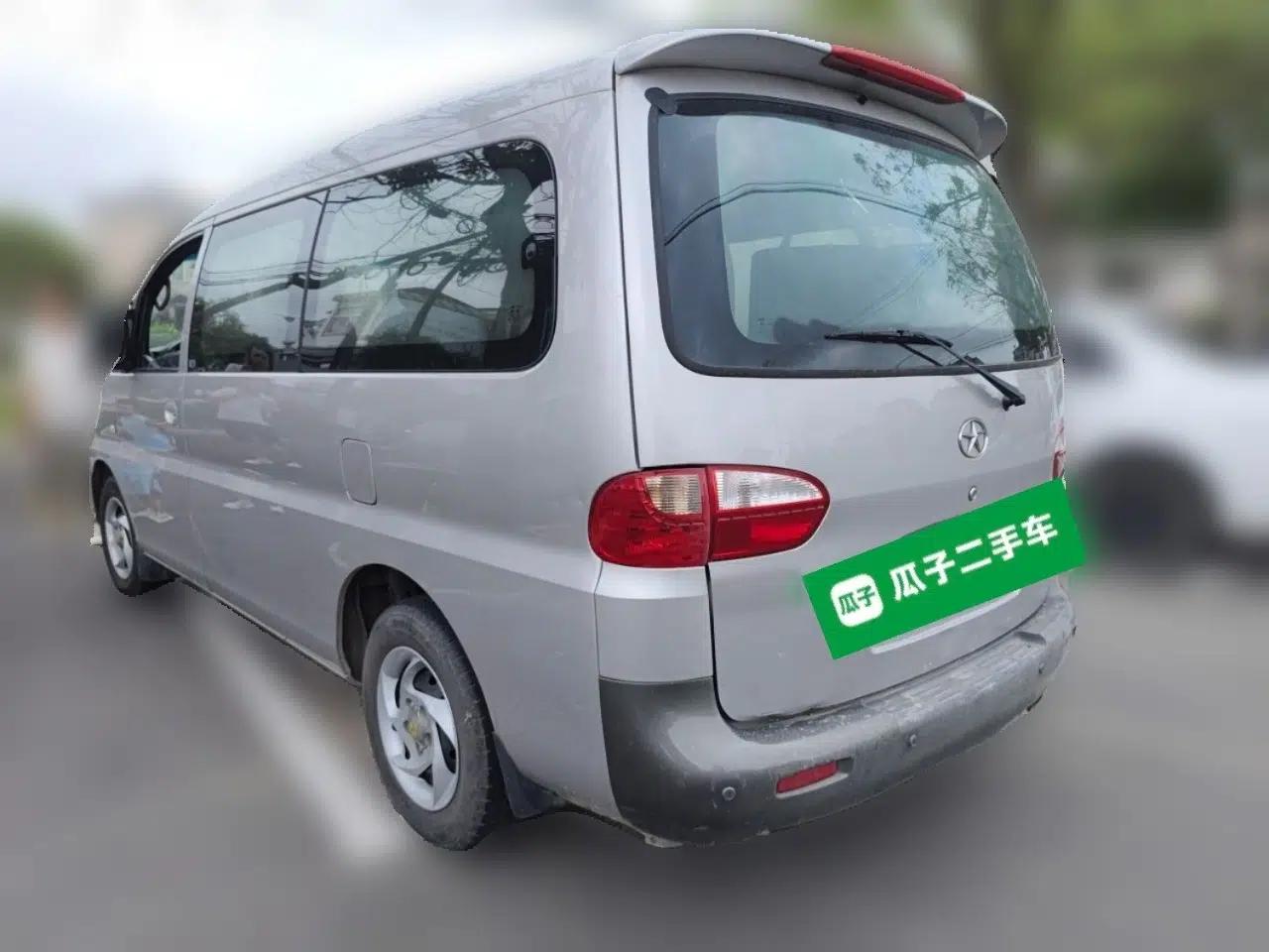 JAC Group Refine 2015 2.0L Shuttle Gasoline Long-Wheelbase Comfort Version HFC4GA3-3D — миниатюра 4