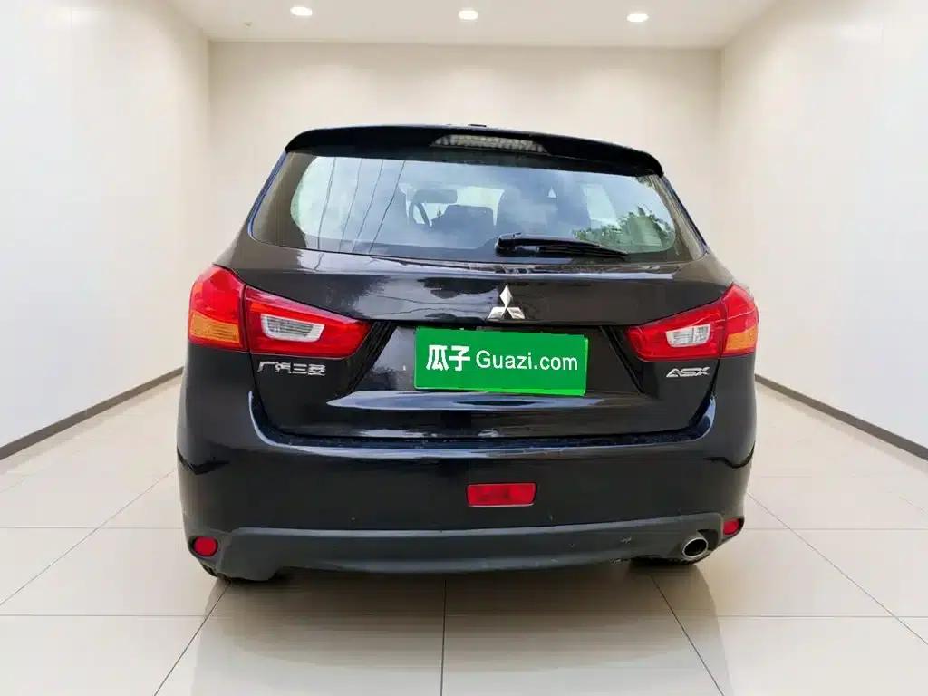 2013 ASX 2.0L CVT 2WD Elite Edition — миниатюра 3