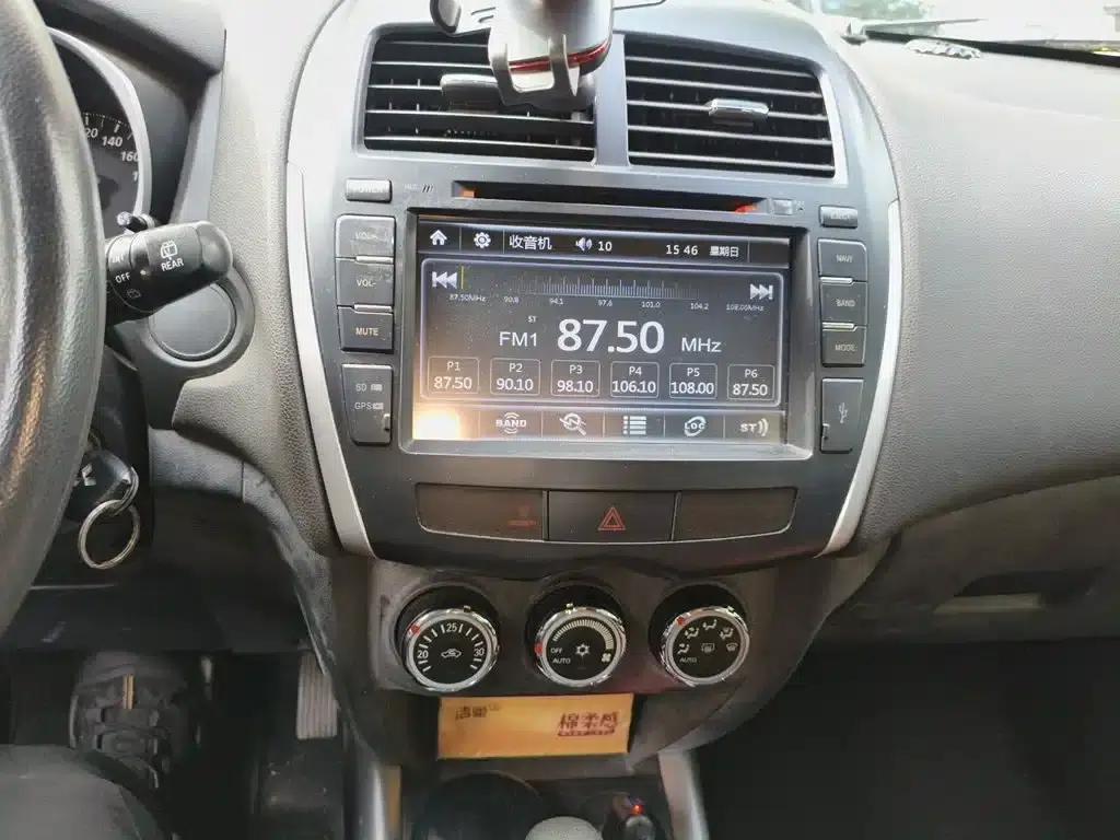 2013 ASX 2.0L CVT 2WD Elite Edition — миниатюра 9