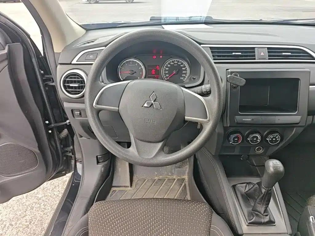 2020 ASX 1.6L Manual Sport Edition — миниатюра 11