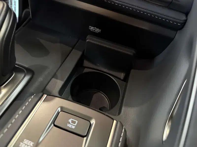 Lexus LC 2023 500h Sport Edition — миниатюра 9