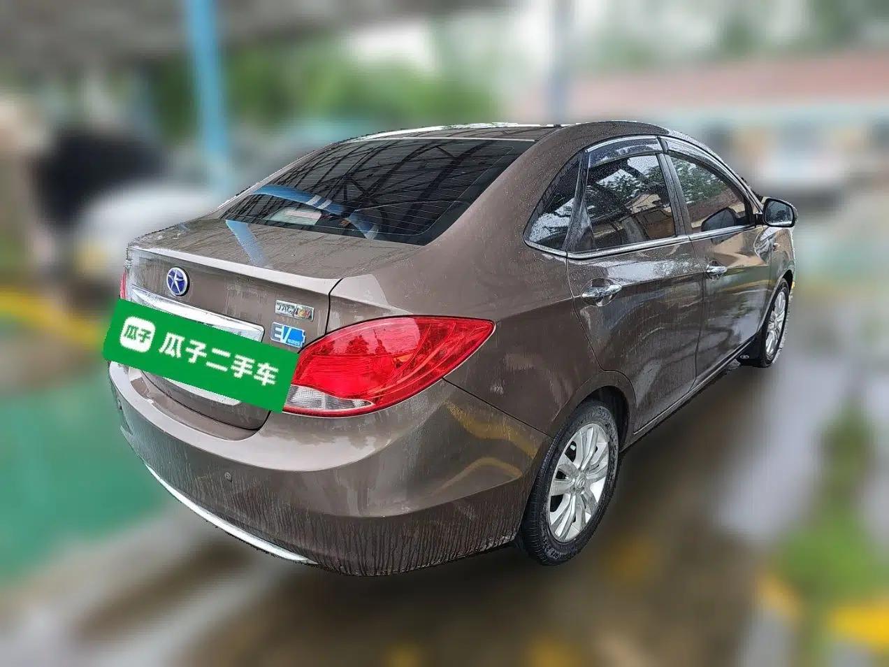 JAC Group iEV 2015 iEV5 — миниатюра 6