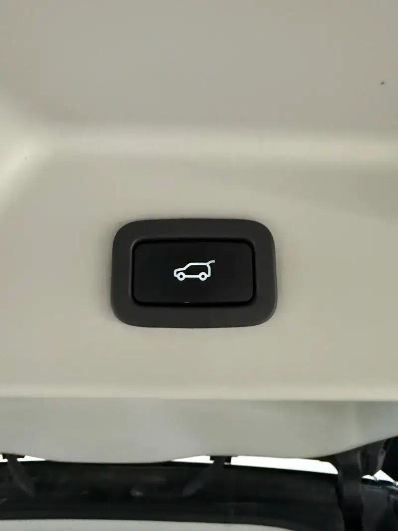2014 Range Rover Facelift 3.0 V6 SC Vogue — миниатюра 12