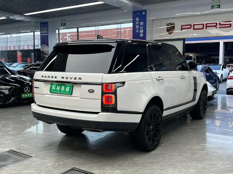 Range Rover 2022 3.0 L6 360PS Legendary Edition — миниатюра 7
