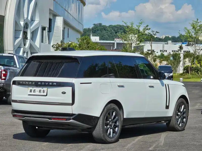 Range Rover 2023 3.0 L6 400PS Grand 7-Seat Extended Edition — миниатюра 6