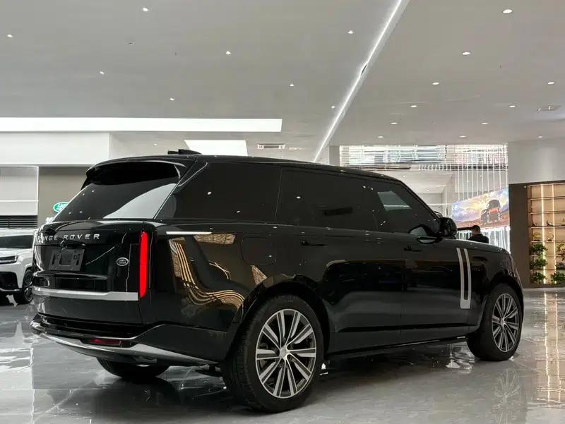 2025 Range Rover 3.0 L6 400PS Autobiography Long Wheelbase — миниатюра 3