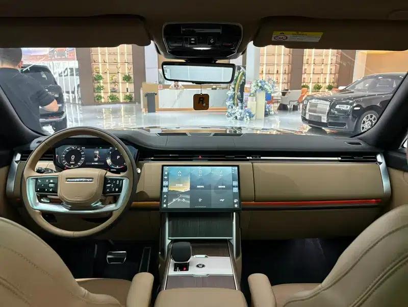 2025 Range Rover 3.0 L6 400PS Autobiography Long Wheelbase — миниатюра 6