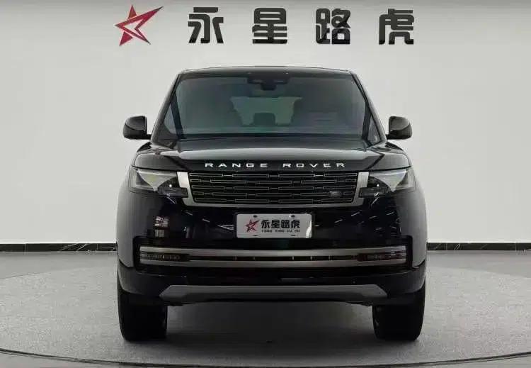 Range Rover 2025 3.0 L6 400PS Grand Long Wheelbase — миниатюра 2
