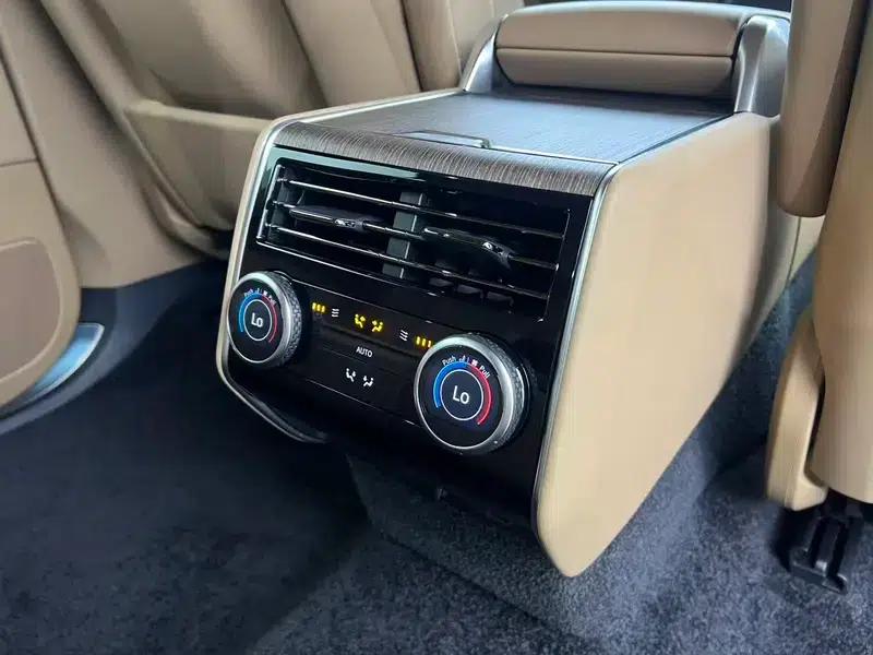 Range Rover 2025 3.0 L6 400PS Grand Long Wheelbase — миниатюра 14