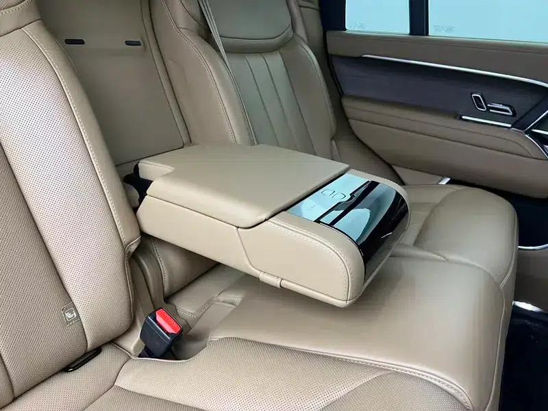 Range Rover 2025 3.0 L6 400PS Grand Long Wheelbase — миниатюра 21