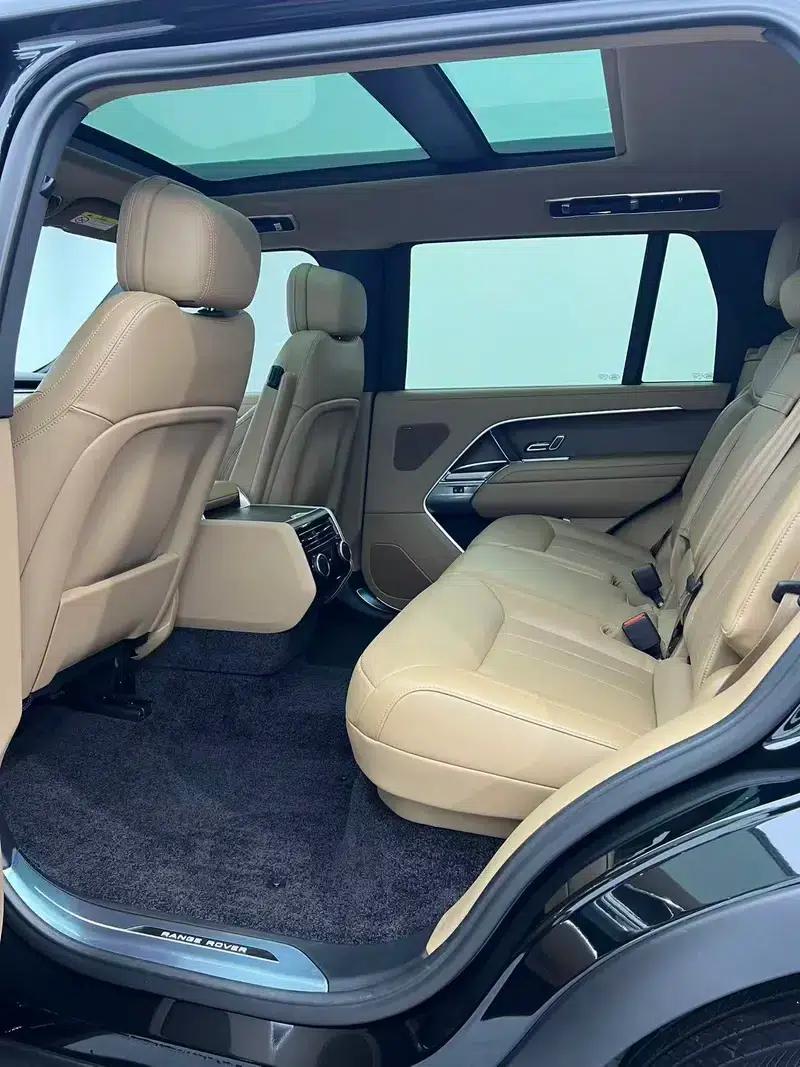 Range Rover 2025 3.0 L6 400PS Grand Long Wheelbase — миниатюра 4