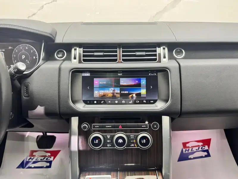 2017 Range Rover 3.0 V6 SC Vogue — миниатюра 13