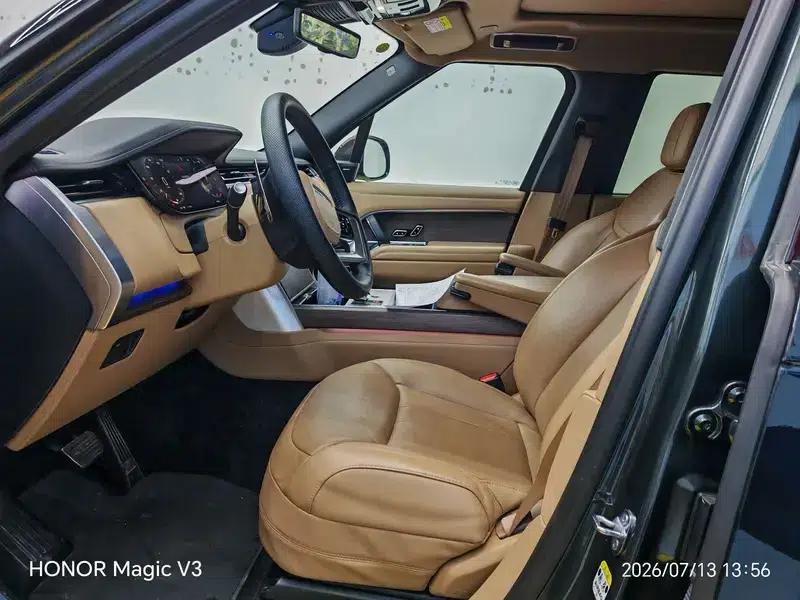 Range Rover 2024 3.0 L6 400PS Grand Long Wheelbase 7-Seater — миниатюра 10