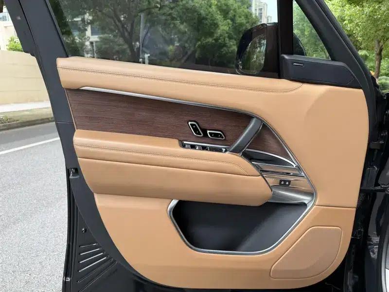 Range Rover 2023 3.0 L6 400PS Grand Long Wheelbase — миниатюра 9