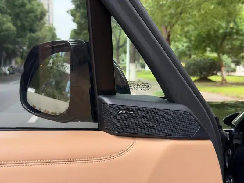Range Rover 2023 3.0 L6 400PS Grand Long Wheelbase — миниатюра 10