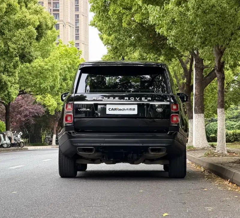 Range Rover 2021 3.0 L6 Legendary Edition — миниатюра 5