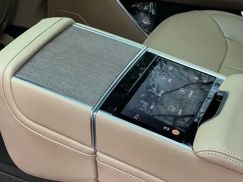 2024 Range Rover 3.0 L6 400PS Autobiography Long Wheelbase — миниатюра 15