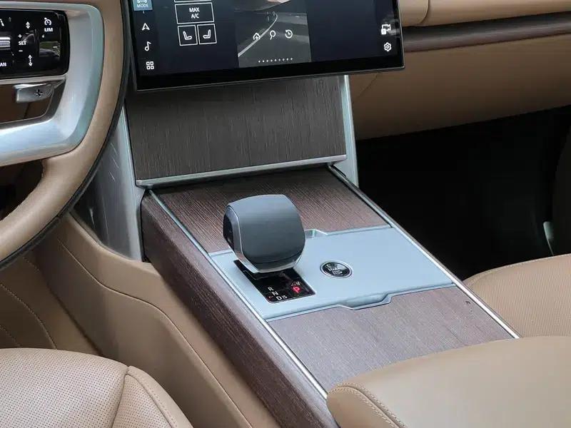 2024 Range Rover 3.0 L6 400PS Autobiography Long Wheelbase — миниатюра 10