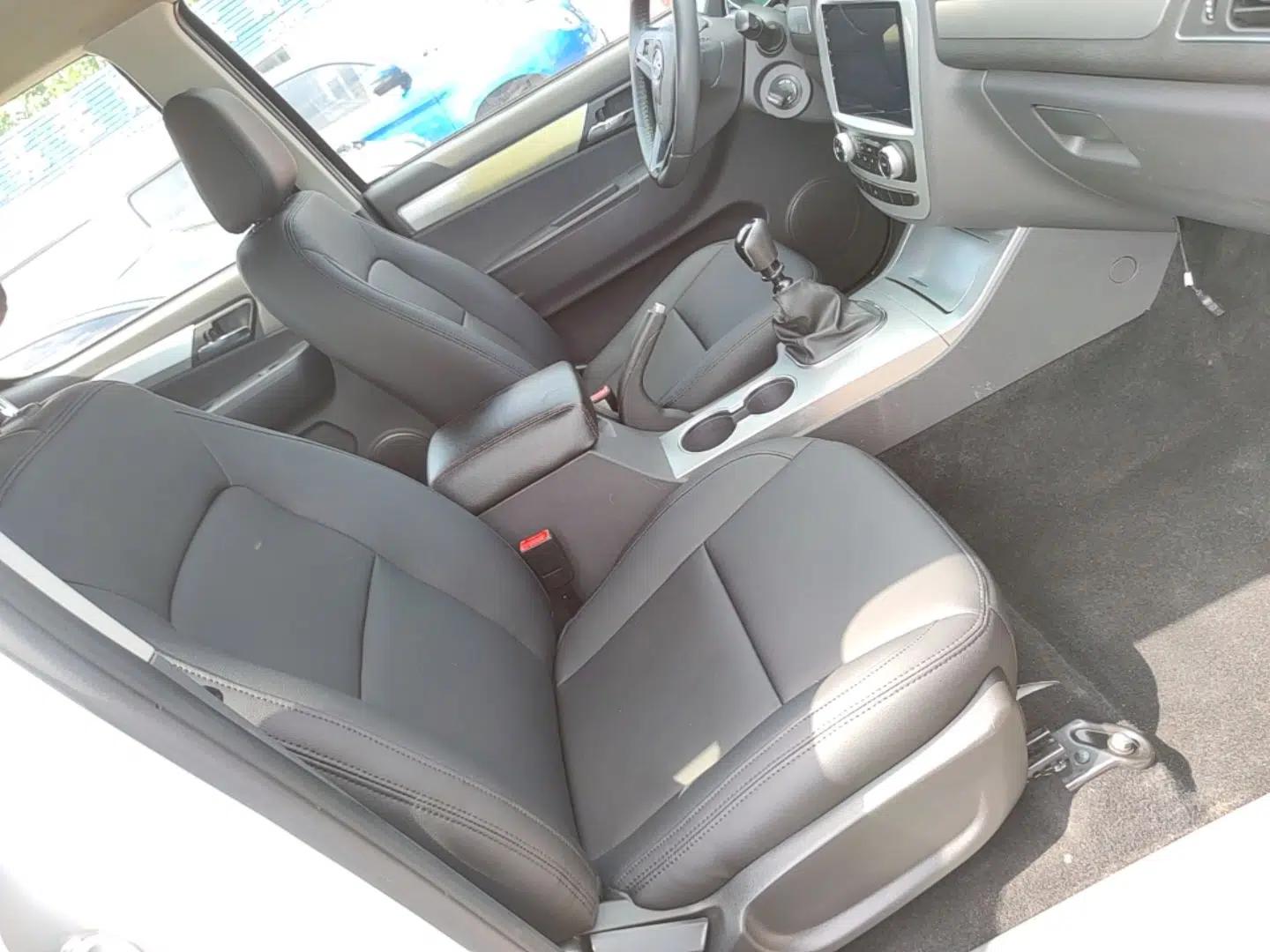 JAC Group T6 2020 2.0T Diesel Two-Wheel-Drive Elite Version Long Wheelbase China VI Emission Standard HFC4DB2-2E — миниатюра 24