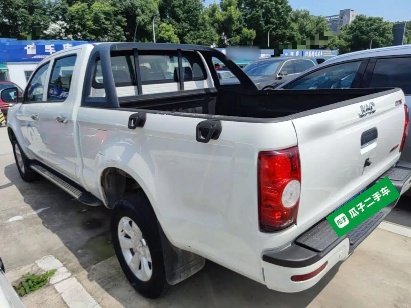 JAC Group T6 2020 2.0T Diesel Two-Wheel-Drive Elite Version Long Wheelbase China VI Emission Standard HFC4DB2-2E — миниатюра 4