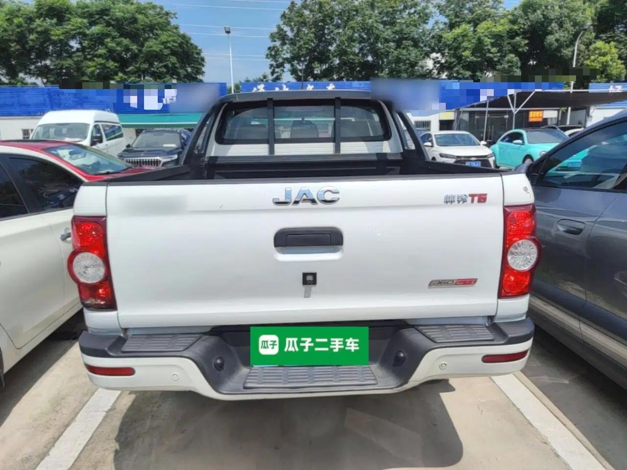JAC Group T6 2020 2.0T Diesel Two-Wheel-Drive Elite Version Long Wheelbase China VI Emission Standard HFC4DB2-2E — миниатюра 5