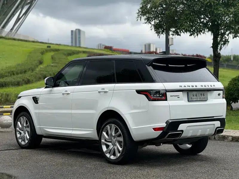 Range Rover Sport 2020 3.0 L6 SE — миниатюра 4