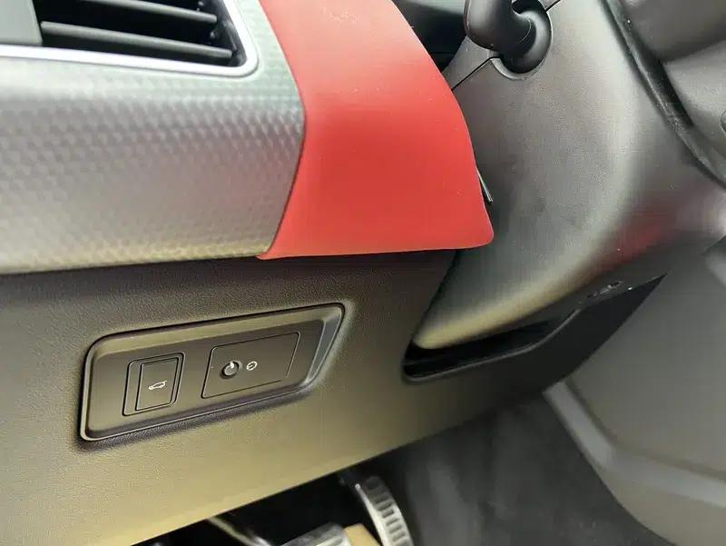 Range Rover Sport 2020 3.0 L6 HSE Dynamic — миниатюра 29