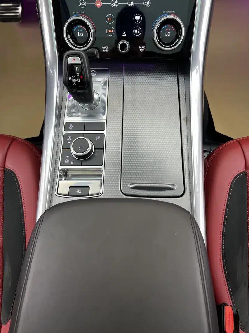 Range Rover Sport 2020 3.0 L6 HSE Dynamic — миниатюра 9