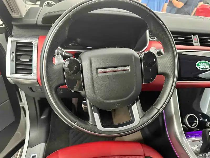 Range Rover Sport 2021 3.0 L6 Black Edition — миниатюра 12