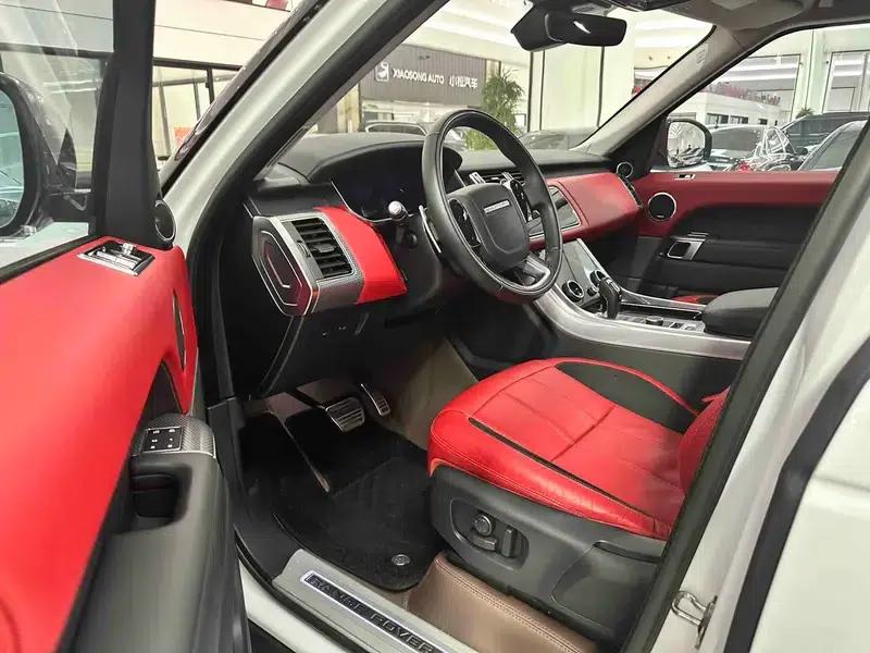 Range Rover Sport 2021 3.0 L6 Black Edition — миниатюра 14
