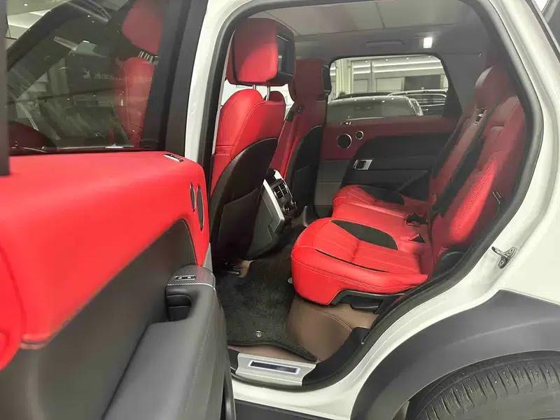 Range Rover Sport 2021 3.0 L6 Black Edition — миниатюра 15