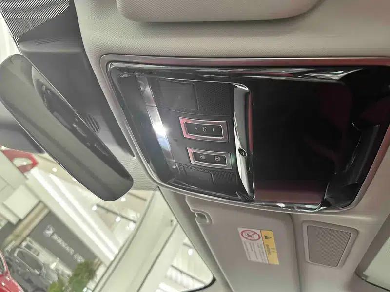 Range Rover Sport 2021 3.0 L6 Black Edition — миниатюра 17