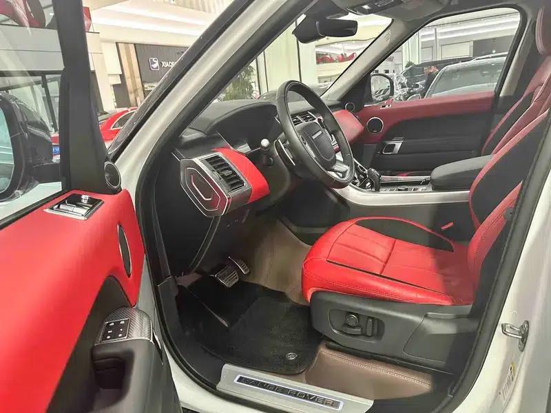 Range Rover Sport 2021 3.0 L6 Black Edition — миниатюра 18