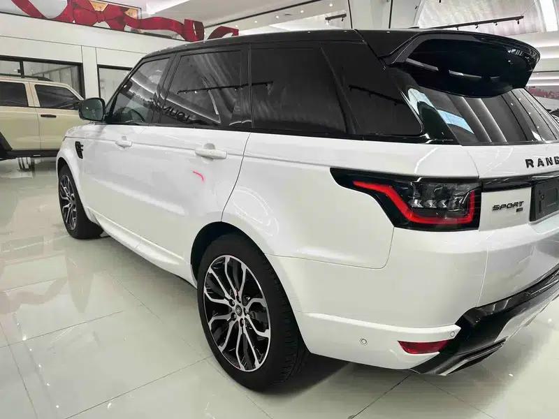 Range Rover Sport 2021 3.0 L6 Black Edition — миниатюра 3
